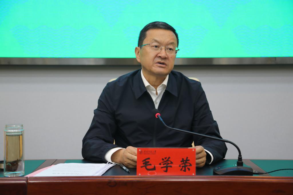 毛书记.jpg 毛书记.jpg